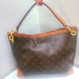 Louis Vuitton Berri monogram canvas  purse